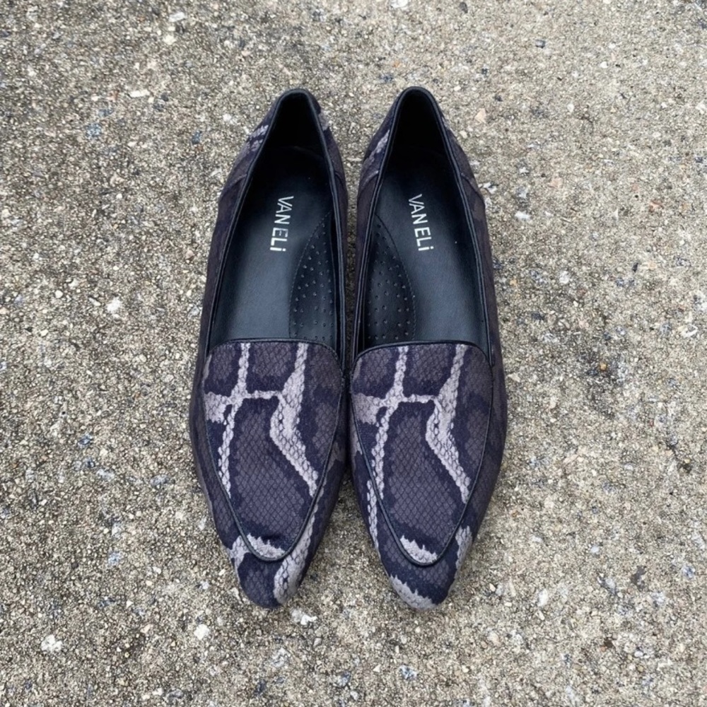 Vaneli suede loafers